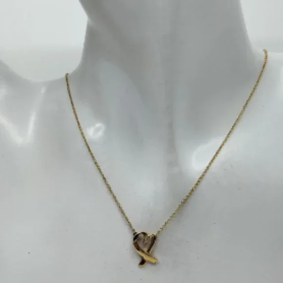 Tiffany & Co. Necklace 18K Gold Loving Heart Picasso - Picture 1 of 7